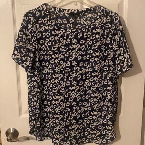 Banana Republic Short Sleeve Blouse Medium